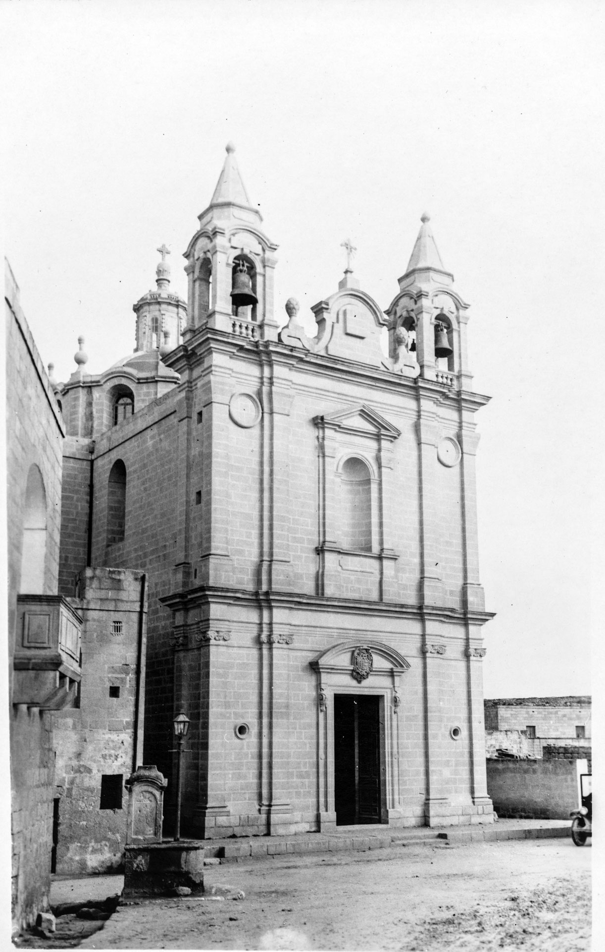 The faade of the old parish church of Munxar, 1920s; photographer unknown.