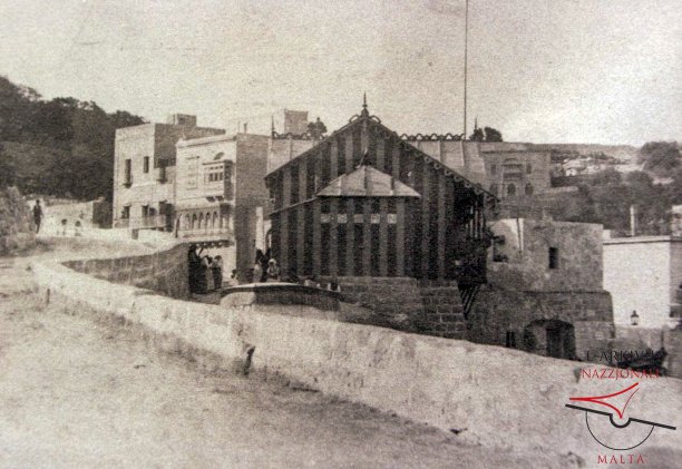 Il-Barrakka at Mġarr Harbour