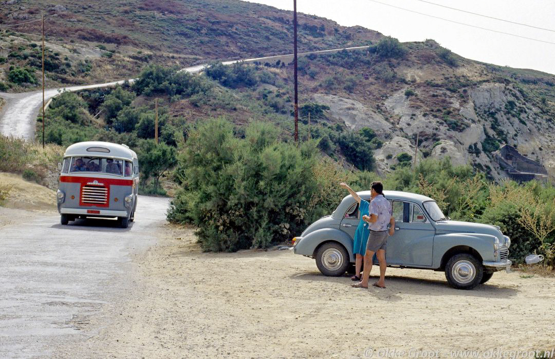 Bus at Xwejni bay