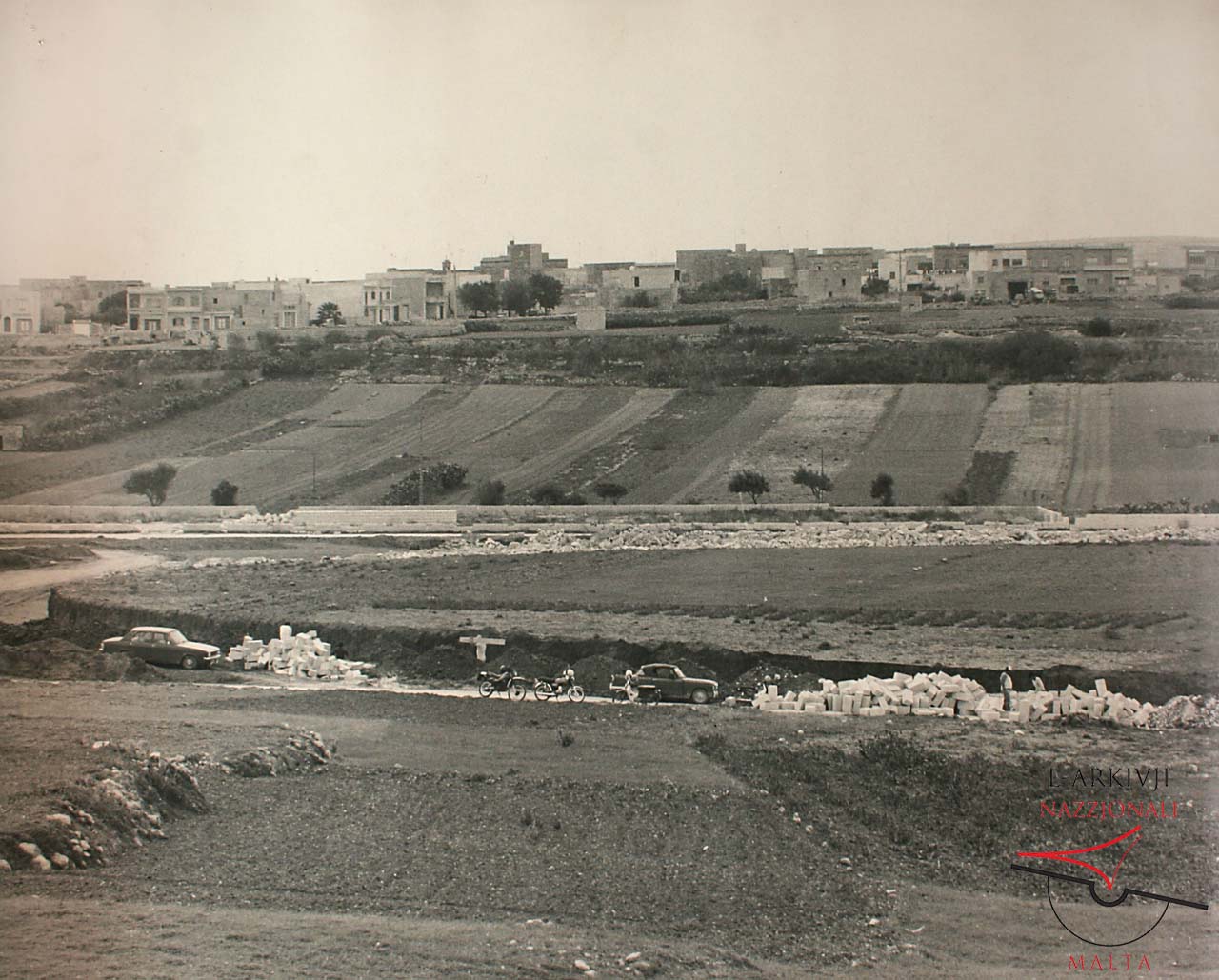 Race track