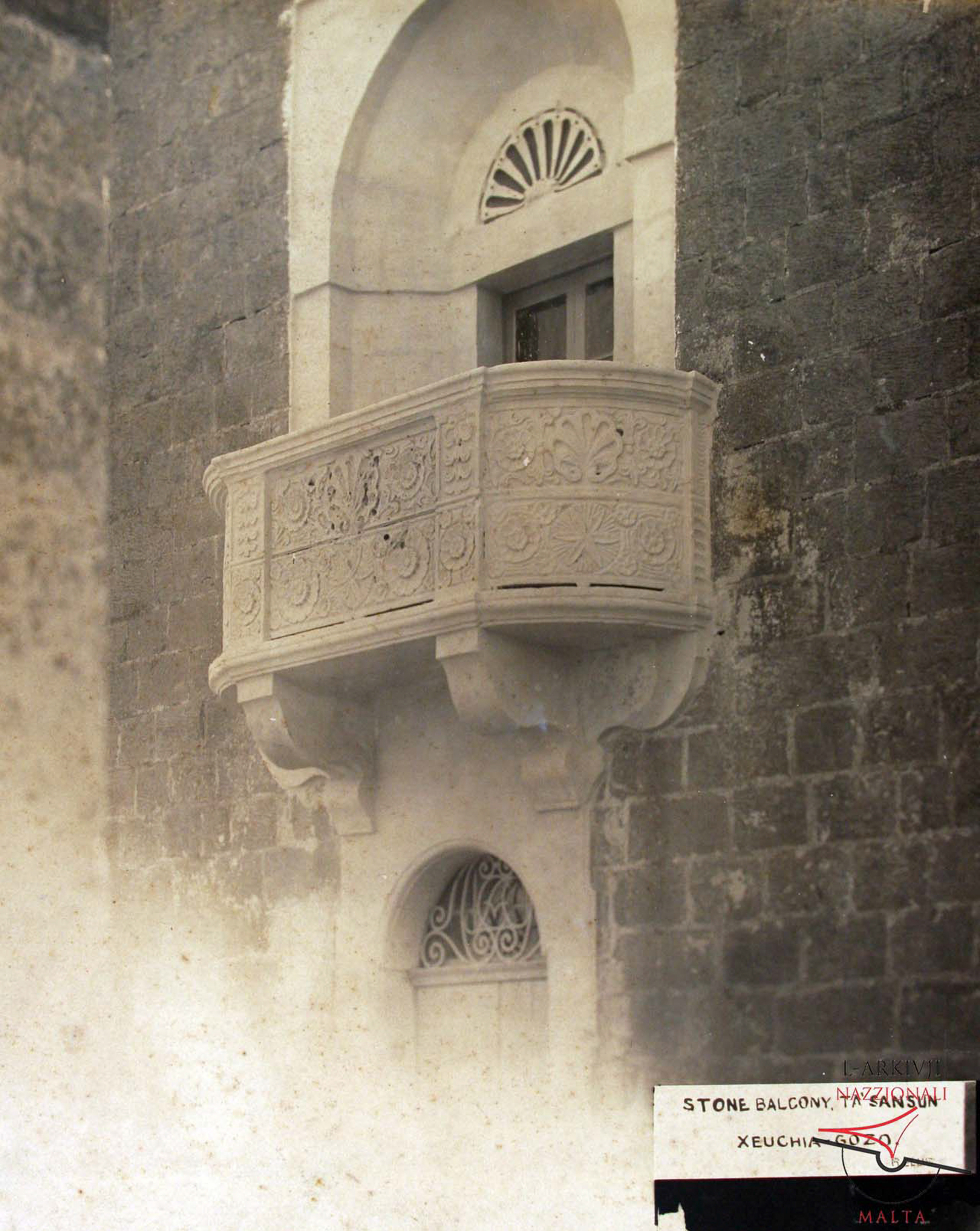 Ta' Sansun stone balcony in Xewkija
