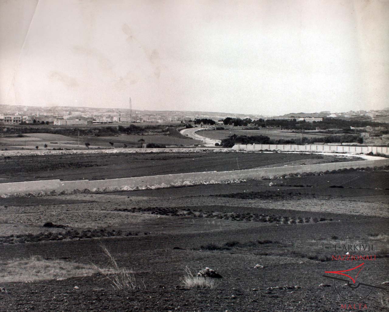 Race track