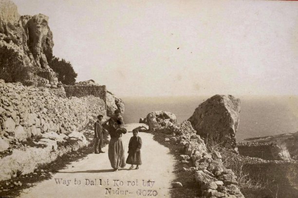 Daħlet Qorrot