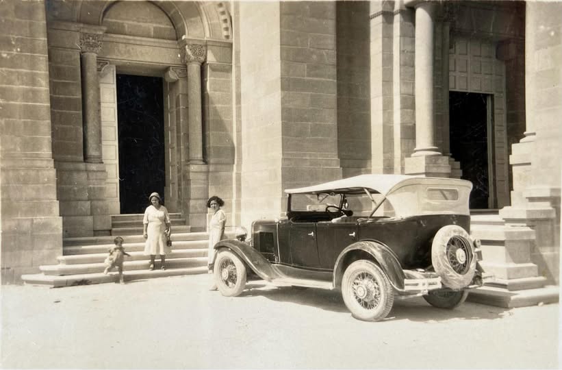 Ta’ Pinu with early motor car