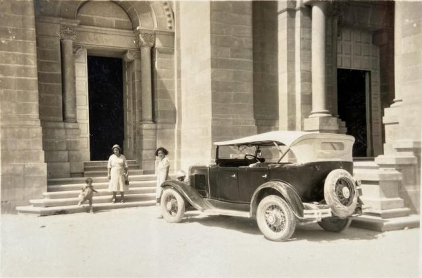 Ta’ Pinu with early motor car