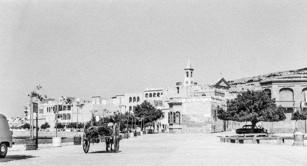 Marsalforn in 1964, as captured by Guido Stilon in the 1960s.
