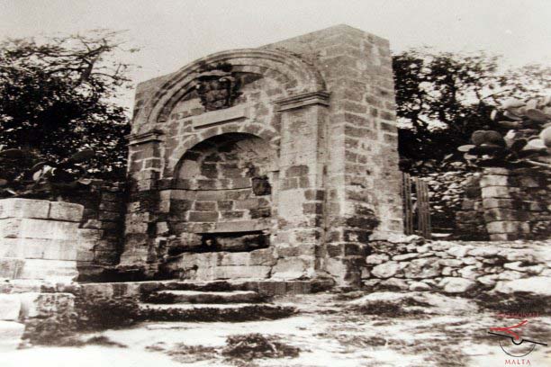Fresh water fountain at Wied il-Lunzjata