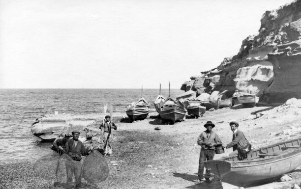 Dahlet Qorrot Bay, circa 1910