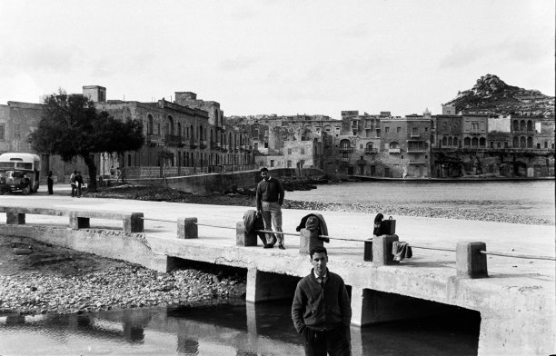 A view of the valley outlet area of Marsalforn from 1964, as captured by Guido Stilon. Courtesy of Grace Cilia Vincenti & National Archives of Malta.