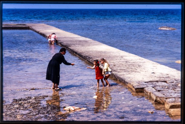 A scene in Marsalforn captured by Uno Karlsson in 1971.