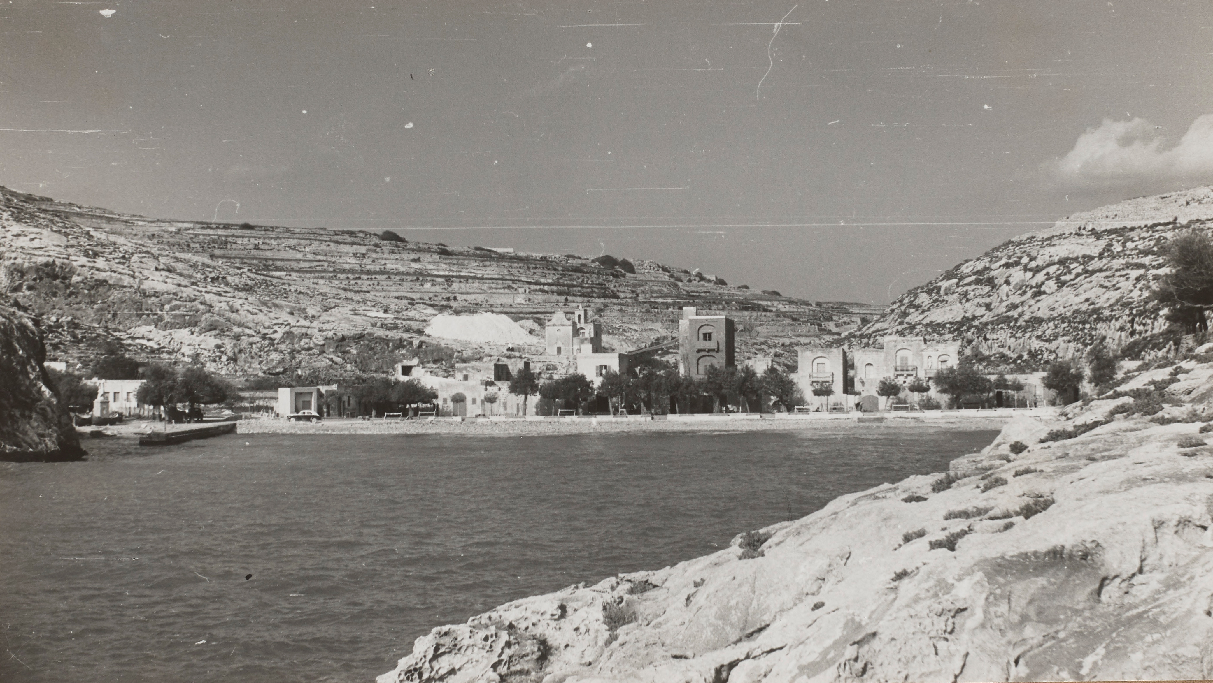 Xlendi Bay