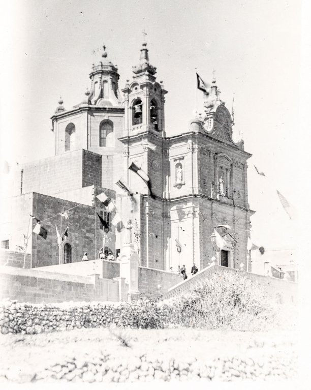 The church of St Anthony of Padua in Ghajnsielem decorated for its feast.
