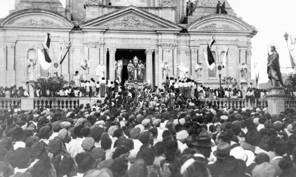 Mnarja festivities in 1954, captured by Giuseppe Fenech.