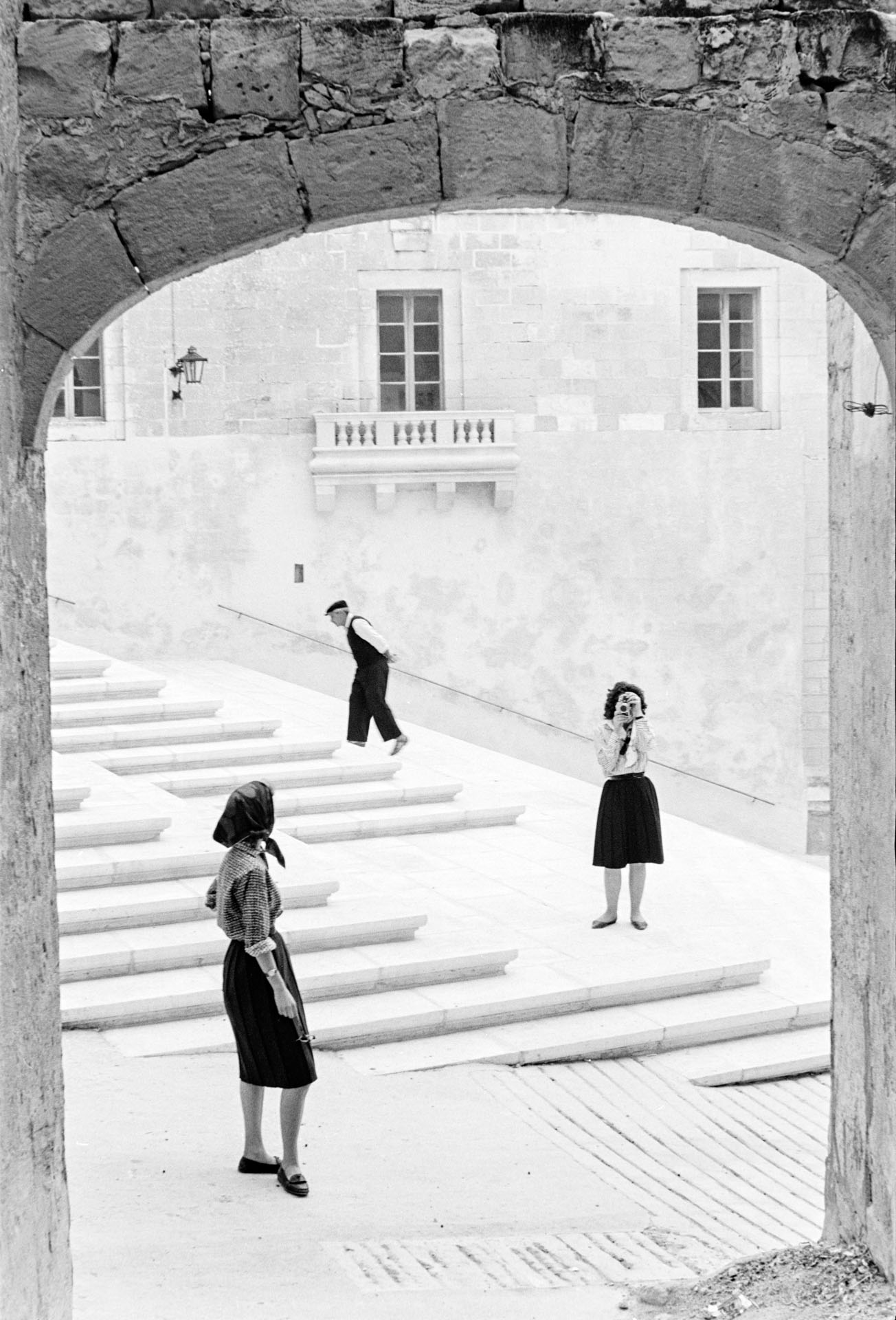 A stellar triangular composition by Guido Stilon within the Citadel in Victoria, 1963. Courtesy of Grace Cilia Vincenti & National Archives of Malta.