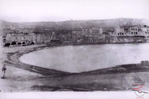 Marsalforn bay in winter
