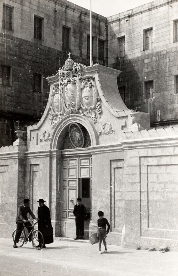 An idyllic street view in front of the Seminary in Victoria, Gozo; photographer unknown.